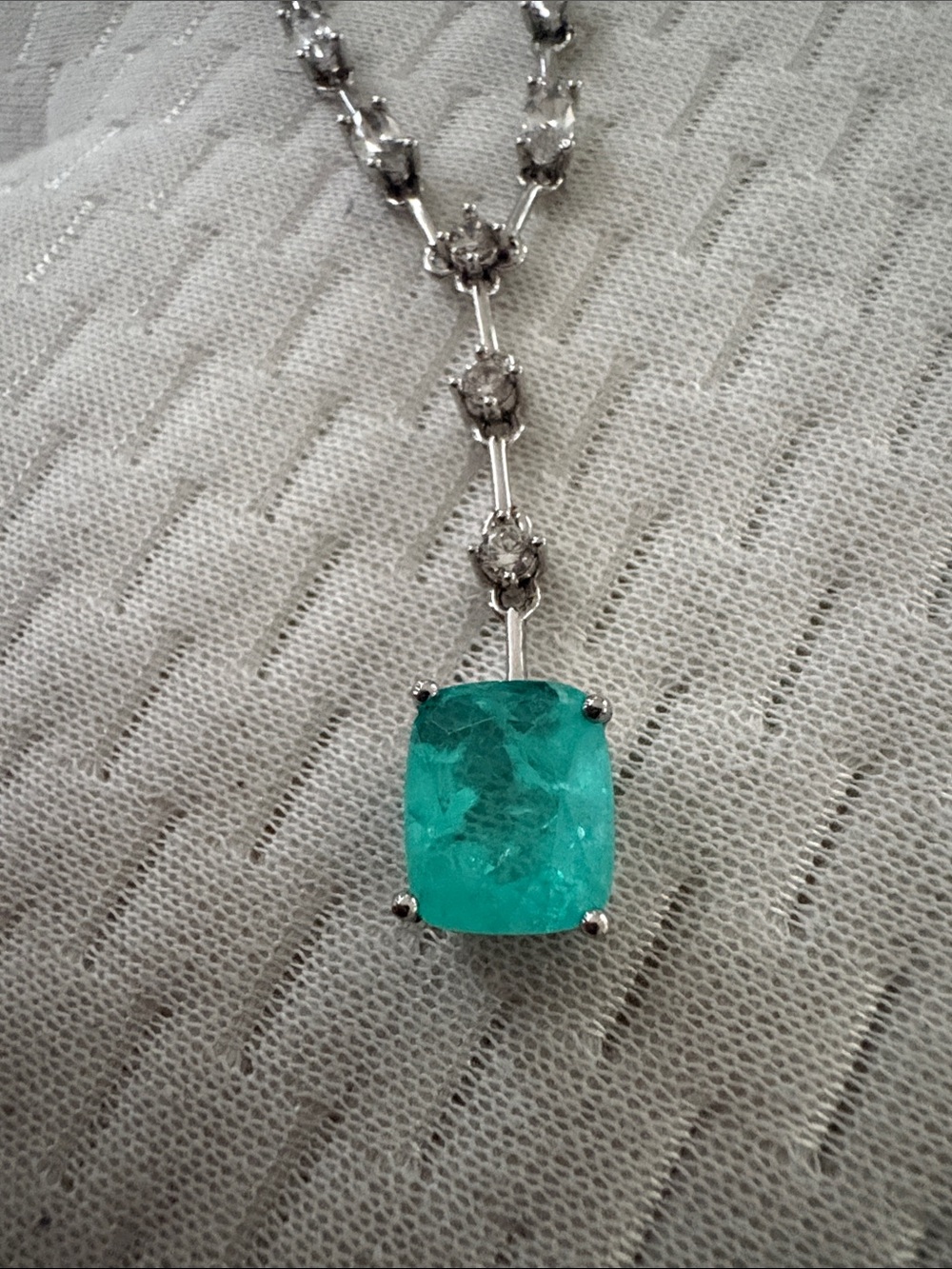 Stunning tennis style lariat necklace